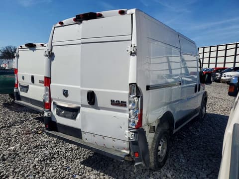 2019 Ram ProMaster 1500, VIN 3C6TRVBG7KE556446. Фото 3 з 6 з аукціону Copart. Каталог авто зі США OpenDataCar.