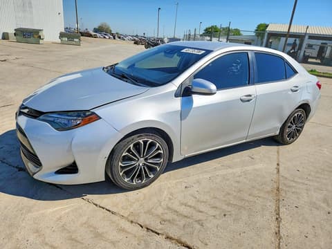 2017 Toyota Corolla, VIN 5YFBURHE0HP617305. Фото 1 з 6 з аукціону Copart. Каталог авто зі США OpenDataCar.