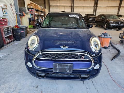 2015 Mini Cooper, VIN WMWXU3C52F2B57425. Фото 5 з 6 з аукціону Copart. Каталог авто зі США OpenDataCar.