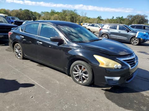 2015 Nissan Altima, VIN 1N4AL3AP2FC498708. Фото 4 з 6 з аукціону Copart. Каталог авто зі США OpenDataCar.