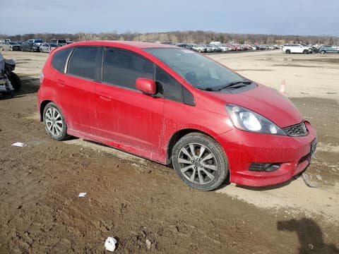 2013 Honda Fit, VIN JHMGE8G57DC081520. Фото 4 з 6 з аукціону Copart. Каталог авто зі США OpenDataCar.