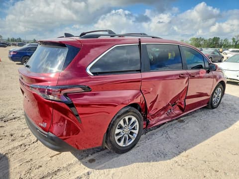 2024 Toyota Sienna, VIN 5TDKRKEC8RS218937. Фото 3 з 6 з аукціону Copart. Каталог авто зі США OpenDataCar.