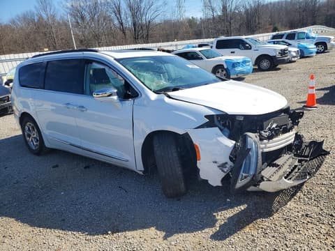 2022 Chrysler Pacifica, VIN 2C4RC1GG8NR114722. Фото 4 з 6 з аукціону Copart. Каталог авто зі США OpenDataCar.