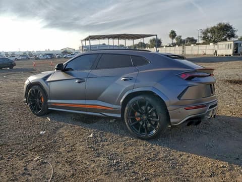 2020 Lamborghini Urus, VIN ZPBUA1ZL1LLA07262. Фото 2 з 6 з аукціону Copart. Каталог авто зі США OpenDataCar.