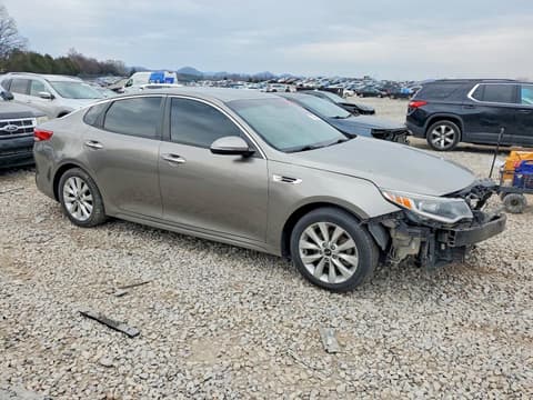 2016 Kia Optima, VIN 5XXGT4L35GG020935. Фото 4 з 6 з аукціону Copart. Каталог авто зі США OpenDataCar.