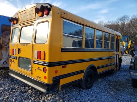 2017 Chevrolet Express 4500, VIN 1HA6GUBG1HN006620. Фото 3 з 6 з аукціону Copart. Каталог авто зі США OpenDataCar.