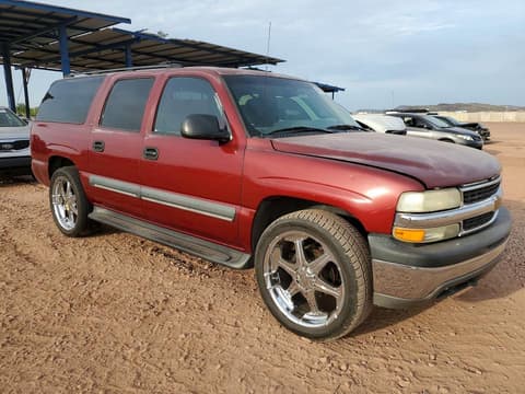 2002 Chevrolet Suburban, VIN 1GNEC16ZX2J155099. Zdjęcie 4 z 6 z aukcji Copart. Katalog aut z USA OpenDataCar.