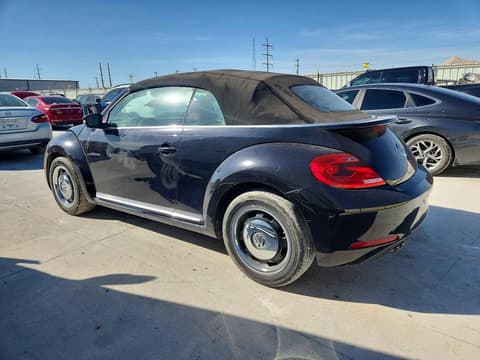 2015 Volkswagen Beetle, VIN 3VW517AT7FM823578. Фото 2 з 6 з аукціону Copart. Каталог авто зі США OpenDataCar.