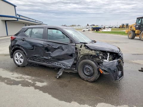 2024 Nissan Kicks, VIN 3N1CP5BV5RL590889. Фото 4 з 6 з аукціону Copart. Каталог авто зі США OpenDataCar.