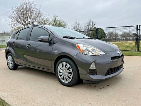 2014 Toyota Prius C, VIN JTDKDTB39E1572823. Фото 1 з 6 з аукціону Copart. Каталог авто зі США OpenDataCar.