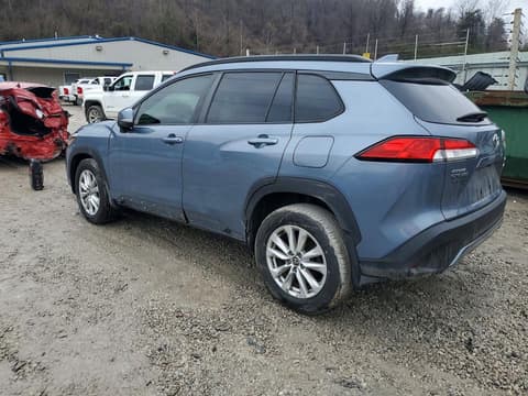 2022 Toyota Corolla Cross, VIN 7MUCAABG9NV003161. Фото 2 з 6 з аукціону Copart. Каталог авто зі США OpenDataCar.