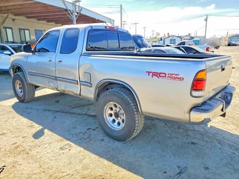 2001 Toyota Tundra, VIN 5TBRT34101S188612. Фото 2 з 6 з аукціону Copart. Каталог авто зі США OpenDataCar.