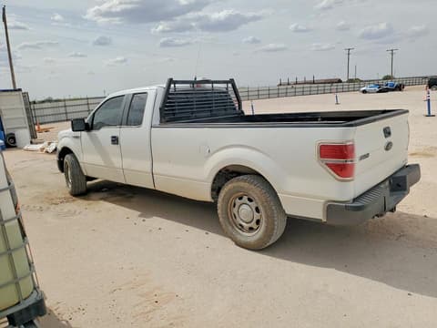 2013 Ford F-150, VIN 1FTFX1EF0DKF61186. Zdjęcie 2 z 6 z aukcji Copart. Katalog aut z USA OpenDataCar.