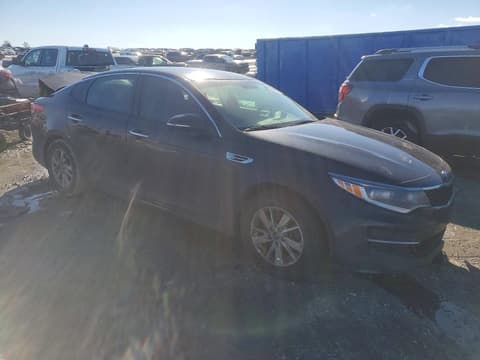 2016 Kia Optima, VIN 5XXGT4L39GG094195. Фото 4 з 6 з аукціону Copart. Каталог авто зі США OpenDataCar.