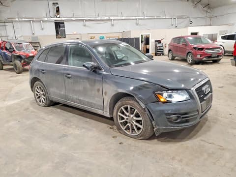 2011 Audi Q5, VIN WA1LFAFP0BA043198. Фото 4 з 6 з аукціону Copart. Каталог авто зі США OpenDataCar.