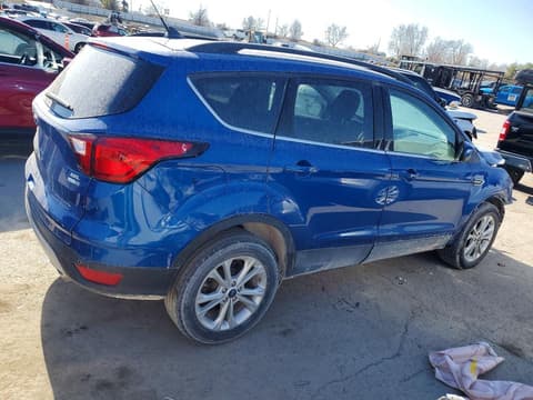 2019 Ford Escape, VIN 1FMCU9HD2KUA63072. Фото 3 з 6 з аукціону Copart. Каталог авто зі США OpenDataCar.