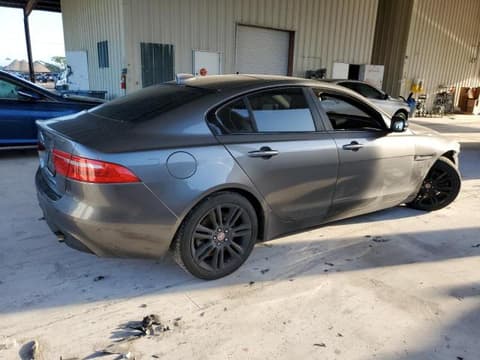 2017 Jaguar XE, VIN SAJAE4BG0HA966847. Фото 3 з 6 з аукціону Copart. Каталог авто зі США OpenDataCar.