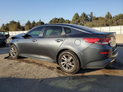 2020 Kia Optima, VIN 5XXGT4L30LG413557. Фото 2 з 6 з аукціону Copart. Каталог авто зі США OpenDataCar.