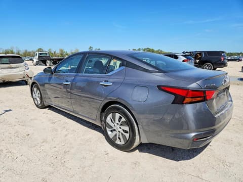 2024 Nissan Altima, VIN 1N4BL4BVXRN428471. Фото 2 з 6 з аукціону Copart. Каталог авто зі США OpenDataCar.