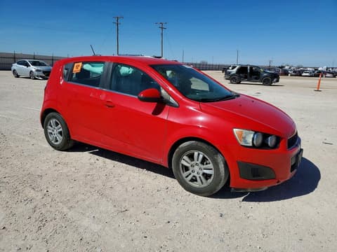 2015 Chevrolet Sonic, VIN 1G1JC6SH9F4132766. Фото 4 з 6 з аукціону Copart. Каталог авто зі США OpenDataCar.