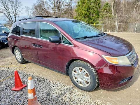 2011 Honda Odyssey, VIN 5FNRL5H29BB095888. Фото 4 з 6 з аукціону Copart. Каталог авто зі США OpenDataCar.