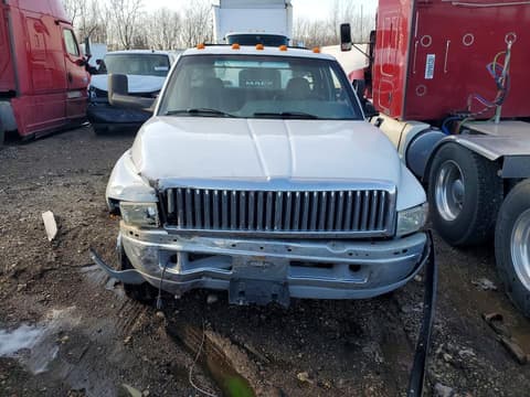 1996 Dodge Ram 3500, VIN 3B7MC33C4TM141770. Zdjęcie 5 z 6 z aukcji Copart. Katalog aut z USA OpenDataCar.