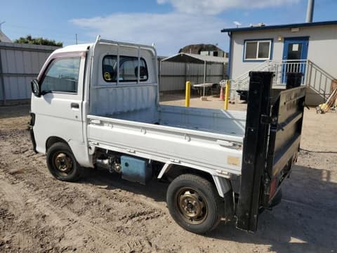1998 Daihatsu Hijet, VIN S100P113007. Фото 2 з 6 з аукціону Copart. Каталог авто зі США OpenDataCar.