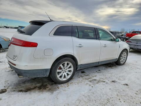 2013 Lincoln MKT, VIN 2LMHJ5AT4DBL58745. Фото 3 з 6 з аукціону Copart. Каталог авто зі США OpenDataCar.