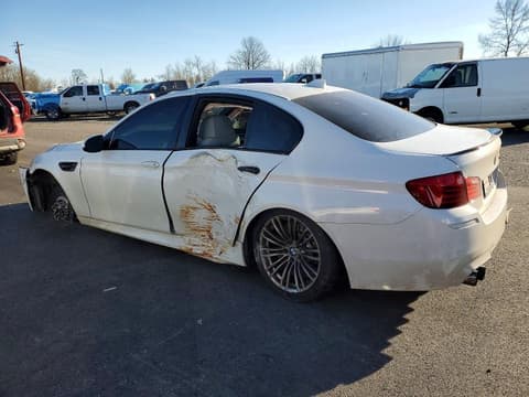 2013 Bmw M5, VIN WBSFV9C56DD096442. Фото 2 из 6 с аукциона Copart. Каталог авто из США OpenDataCar.