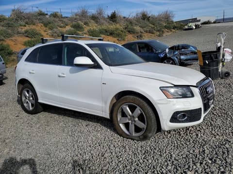 2011 Audi Q5, VIN WA1DKAFP0BA084138. Фото 4 з 6 з аукціону Copart. Каталог авто зі США OpenDataCar.