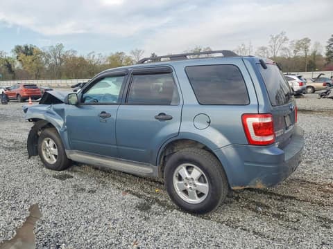 2010 Ford Escape, VIN 1FMCU0D79AKC50184. Фото 2 з 6 з аукціону Copart. Каталог авто зі США OpenDataCar.