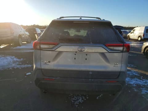 2021 Toyota RAV4, VIN 2T3G1RFV2MW157792. Фото 6 з 6 з аукціону Copart. Каталог авто зі США OpenDataCar.