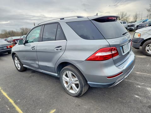 2015 Mercedes-benz ML-Class, VIN 4JGDA5JB4FA478738. Фото 2 з 6 з аукціону Copart. Каталог авто зі США OpenDataCar.
