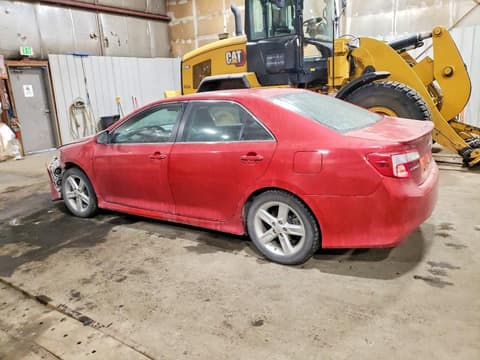 2014 Toyota Camry, VIN 4T1BF1FK4EU792946. Фото 2 из 6 с аукциона Copart. Каталог авто из США OpenDataCar.