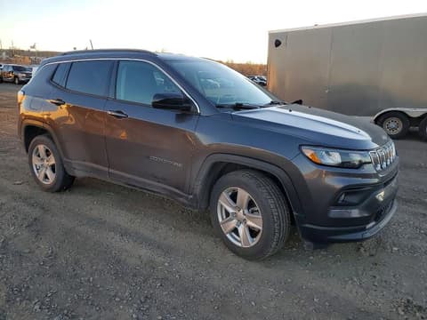 2022 Jeep Compass, VIN 3C4NJDBB5NT215408. Фото 4 з 6 з аукціону Copart. Каталог авто зі США OpenDataCar.