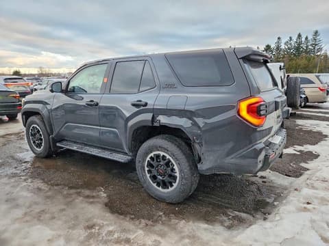 2025 Toyota 4Runner, VIN JTEVA5BR6S5026079. Фото 2 з 6 з аукціону Copart. Каталог авто зі США OpenDataCar.