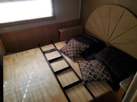 2015 Ford F53, VIN 1F65F5DY8F0A06531. Фото 5 з 6 з аукціону Copart. Каталог авто зі США OpenDataCar.