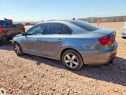 2011 Volkswagen Jetta, VIN 3VWLL7AJ2BM127317. Zdjęcie 2 z 6 z aukcji Copart. Katalog aut z USA OpenDataCar.