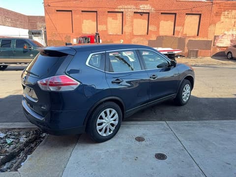 2016 Nissan Rogue Sport, VIN KNMAT2MV6GP665239. Фото 4 з 6 з аукціону Copart. Каталог авто зі США OpenDataCar.