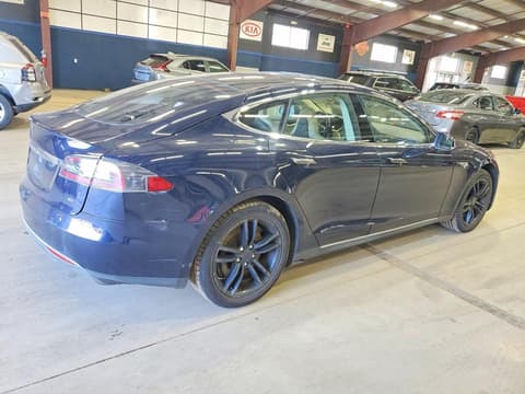 2013 Tesla Model S, VIN 5YJSA1CN6DFP07288. Фото 3 з 6 з аукціону Copart. Каталог авто зі США OpenDataCar.