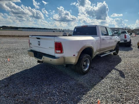 2015 Ram 3500, VIN 3C63RRKL8FG621139. Фото 4 з 6 з аукціону Copart. Каталог авто зі США OpenDataCar.