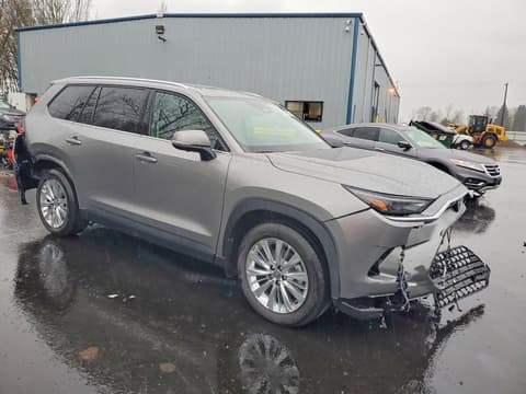 2025 Toyota Highlander, VIN 5TDAAAB5XSS102082. Фото 4 из 6 с аукциона Copart. Каталог авто из США OpenDataCar.