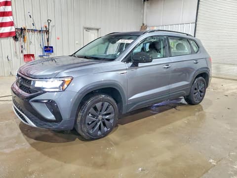 2024 Volkswagen Taos, VIN 3VV5X7B24RM014875. Zdjęcie 1 z 6 z aukcji Copart. Katalog aut z USA OpenDataCar.