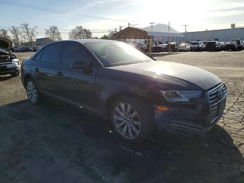 2017 Audi A4, VIN WAUGNAF47HN010259. Фото 4 з 6 з аукціону Copart. Каталог авто зі США OpenDataCar.