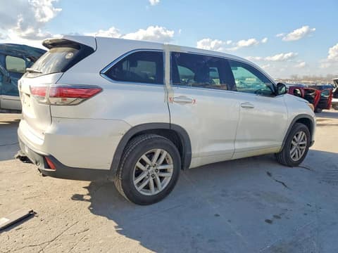 2015 Toyota Highlander, VIN 5TDZKRFH2FS077509. Фото 3 з 6 з аукціону Copart. Каталог авто зі США OpenDataCar.