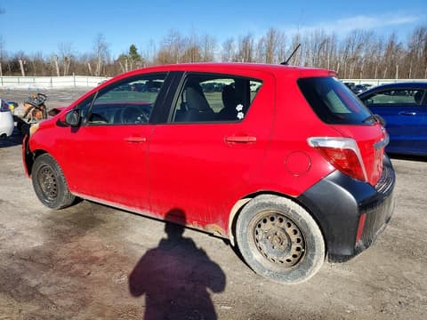 2012 Toyota Yaris, VIN JTDKTUD34CD533218. Фото 2 з 6 з аукціону Copart. Каталог авто зі США OpenDataCar.