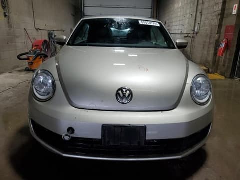 2013 Volkswagen Beetle, VIN 3VW5P7AT4DM802537. Фото 5 з 6 з аукціону Copart. Каталог авто зі США OpenDataCar.