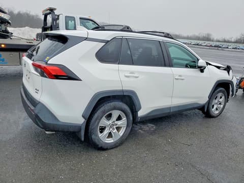 2020 Toyota RAV4, VIN 2T3P1RFV9LW134282. Фото 3 з 6 з аукціону Copart. Каталог авто зі США OpenDataCar.