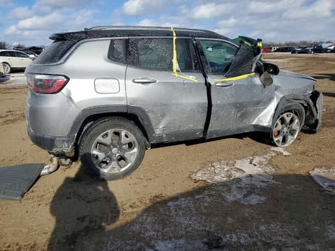 2018 Jeep Compass, VIN 3C4NJDCB0JT151027. Фото 3 з 6 з аукціону Copart. Каталог авто зі США OpenDataCar.