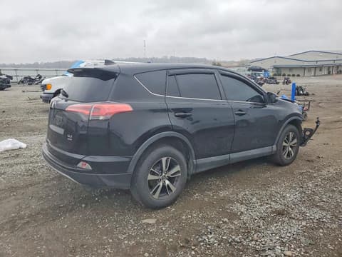 2018 Toyota RAV4, VIN 2T3RFREVXJW705447. Zdjęcie 3 z 6 z aukcji Copart. Katalog aut z USA OpenDataCar.